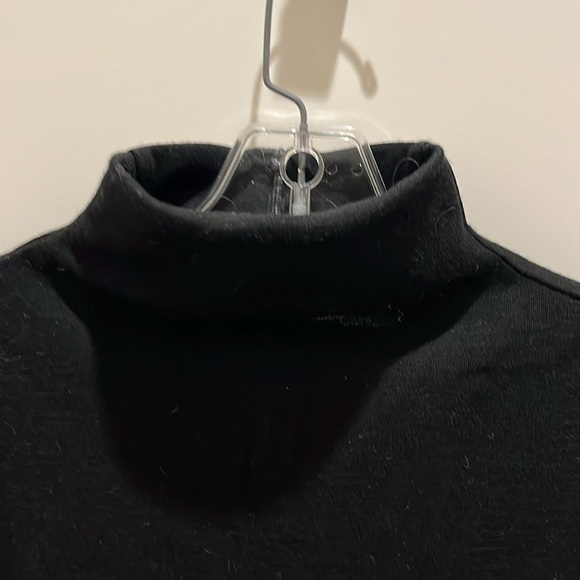 Worth lightweight wool turtleneck 12 curved hem detail zipper back close new - Picture 4 of 6